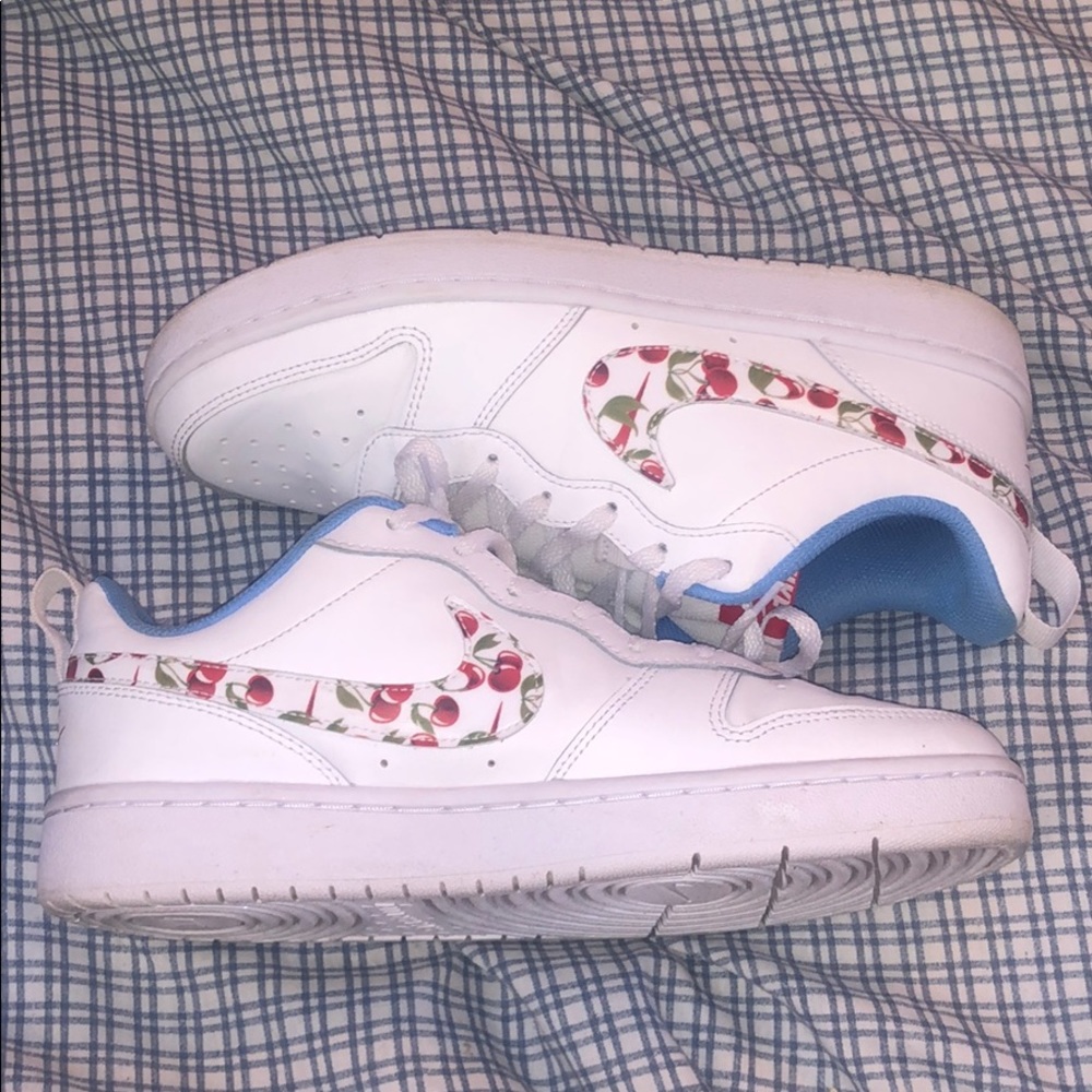 Nike Court Borough 2 Shoes Size 7y=8.5 Women AF1